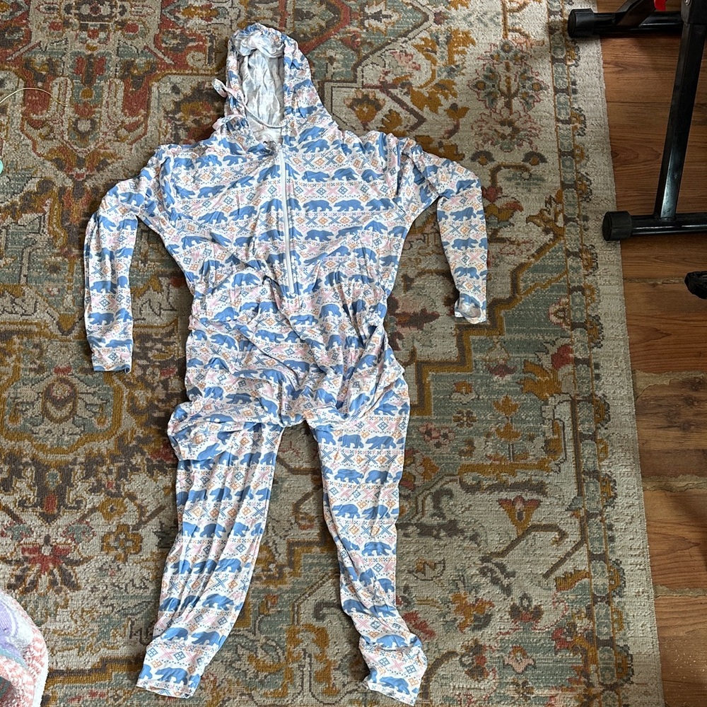 MeUndies Blue and White Elephant Print Hooded Onesie